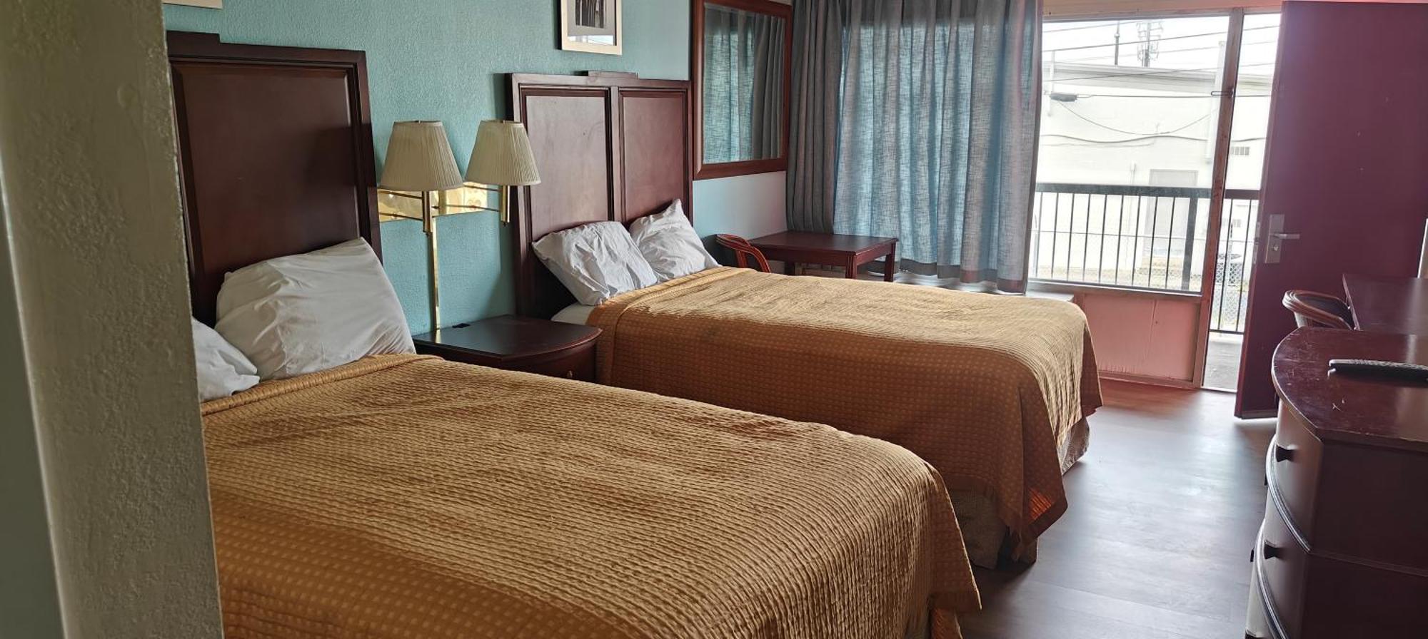 Countryside Inn Motel Ρίτσμοντ Δωμάτιο φωτογραφία